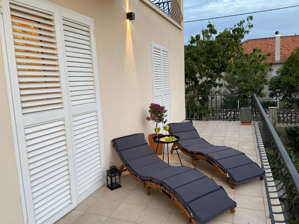 Apartman Noni Biograd Na Moru Exteriér fotografie