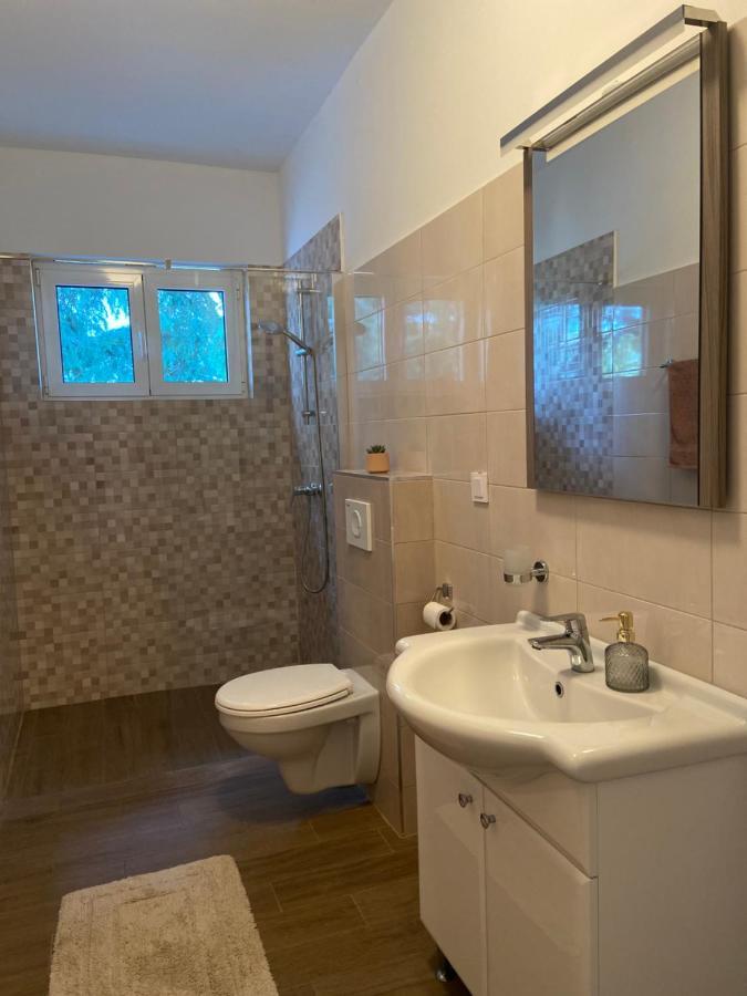 Apartman Noni Biograd Na Moru Exteriér fotografie