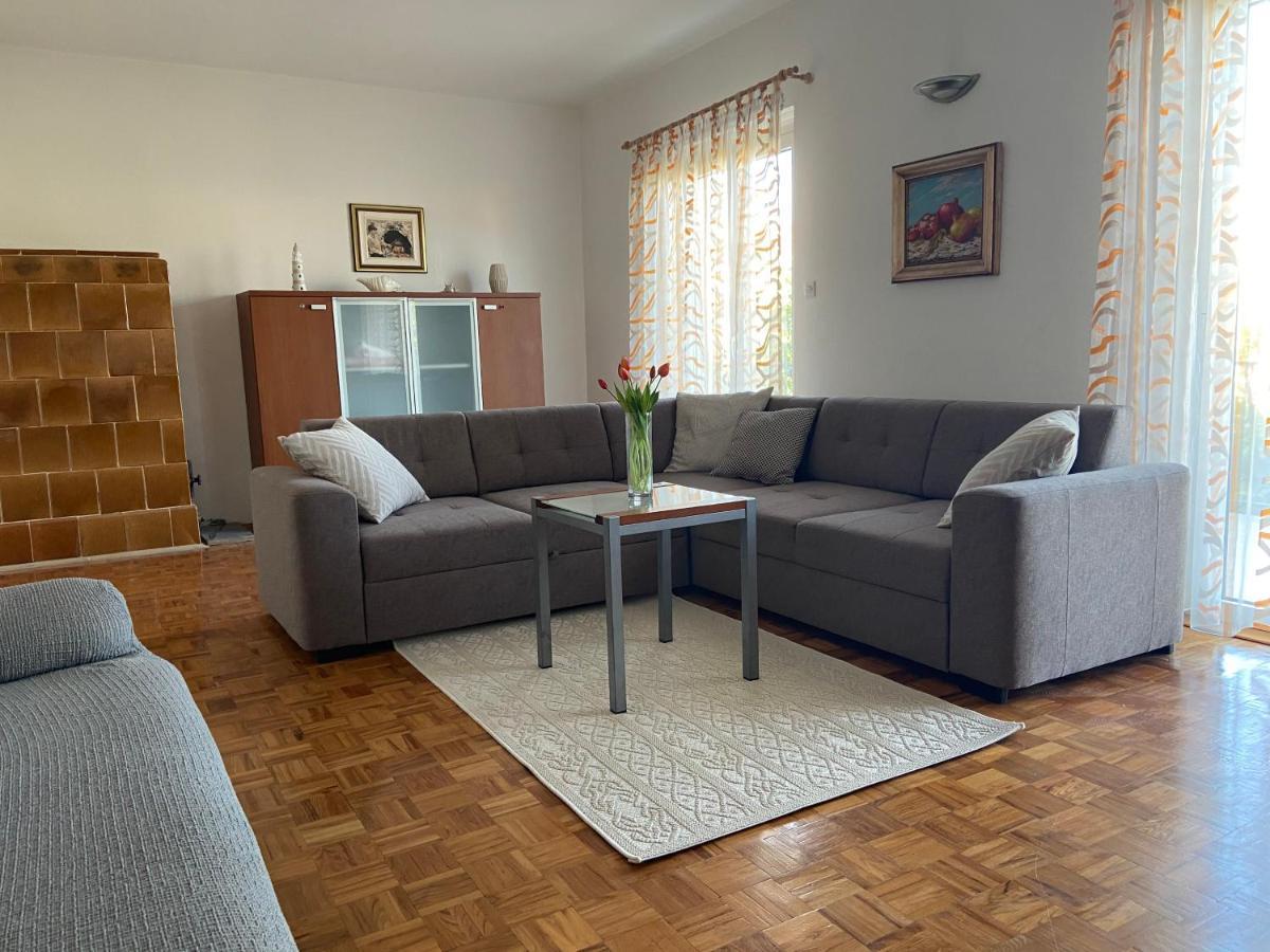 Apartman Noni Biograd Na Moru Exteriér fotografie