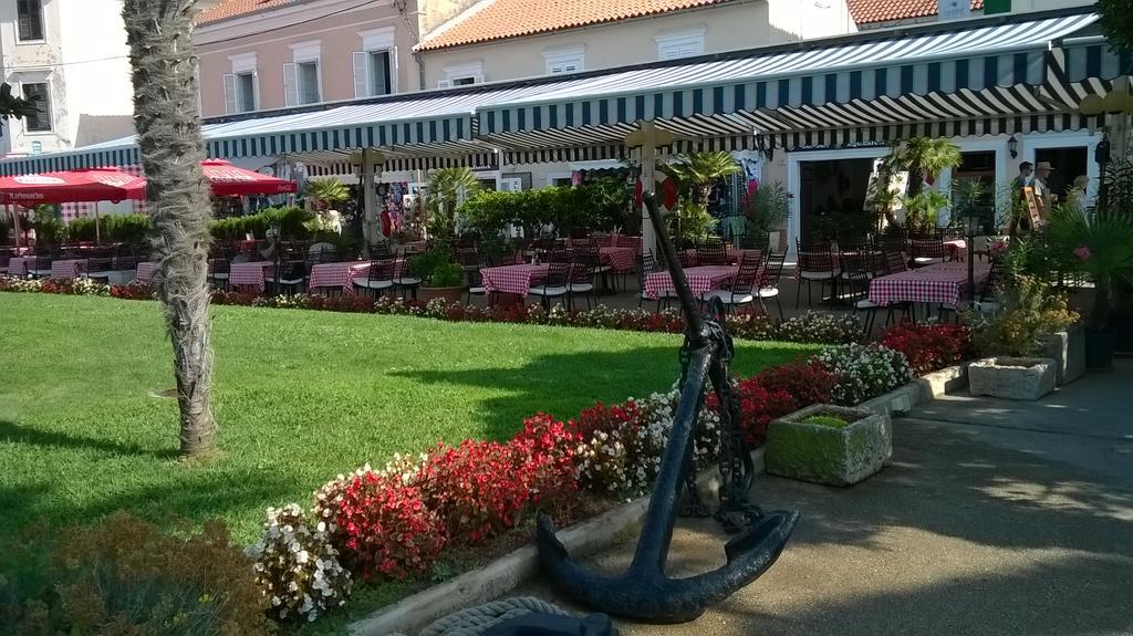 Apartman Noni Biograd Na Moru Exteriér fotografie